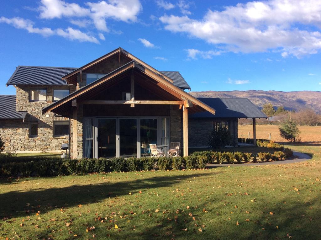 Golfcourse Road Chalets And Lodge Wanaka Eksteriør bilde