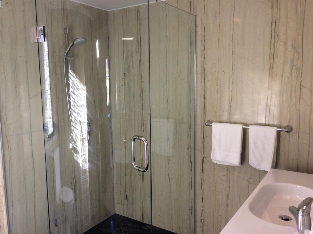Golfcourse Road Chalets And Lodge Wanaka Rom bilde