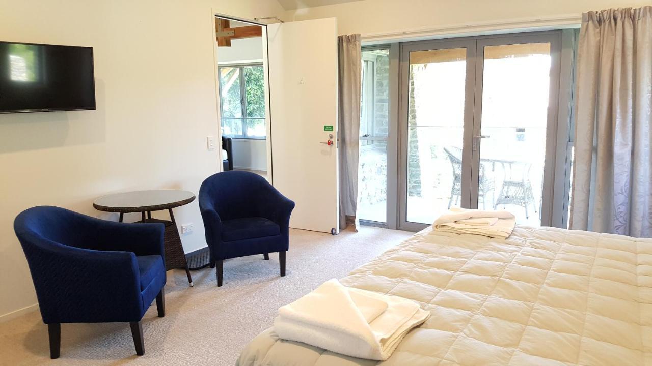 Golfcourse Road Chalets And Lodge Wanaka Eksteriør bilde